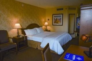 แฟร์ฟิลด์ อินน์แอนด์สวีทส์ ลอสแอนเจลีส Lax/เอลเซกุ (Hacienda Hotel)1