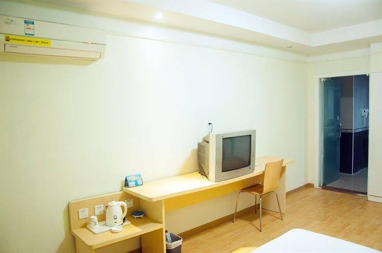 Denise Hotel (7 Days Xiangyun)3