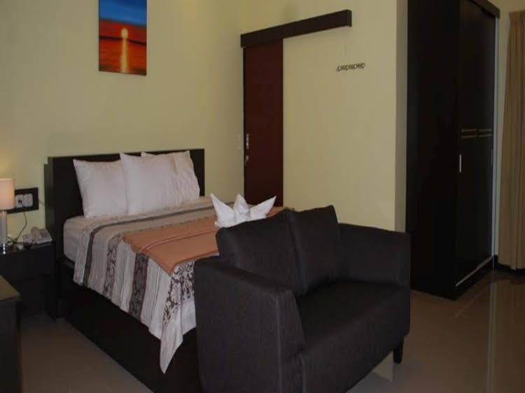 Marina Hotel Manado2