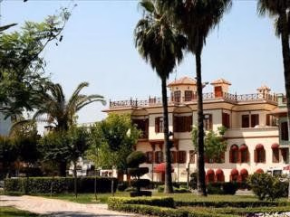 Bosnali Hotel0