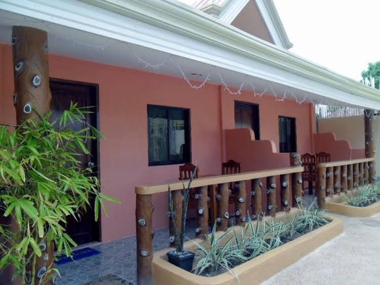 Golden Sam Resort Golden Sam Resort