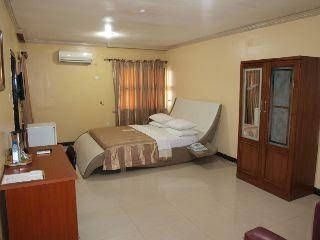 Deritz Hotel1