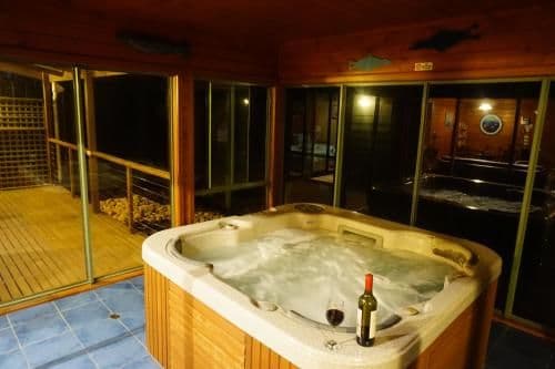 Two Bedroom Cottage - Anchor