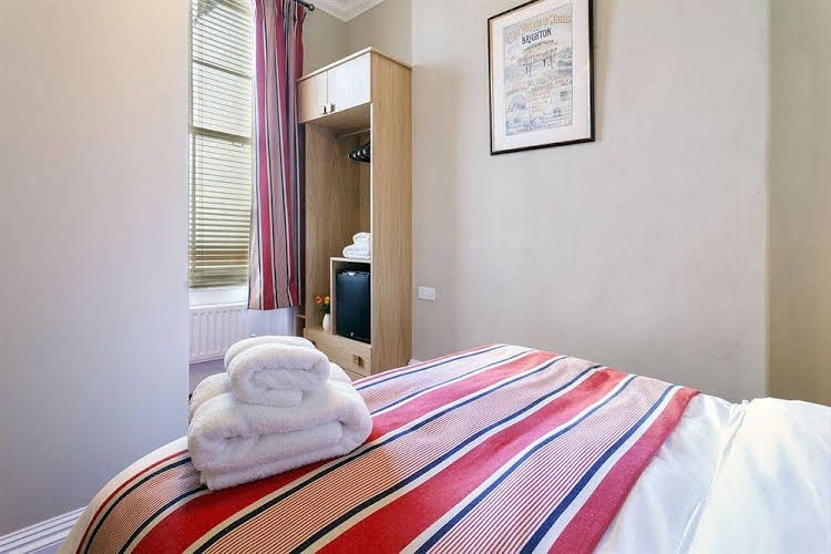 Cavalaire Guest House Hotel2