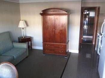 Golden Gate Lodging Golden Gate Lodging