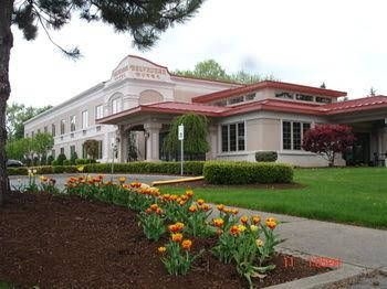 Belvedere Inn1