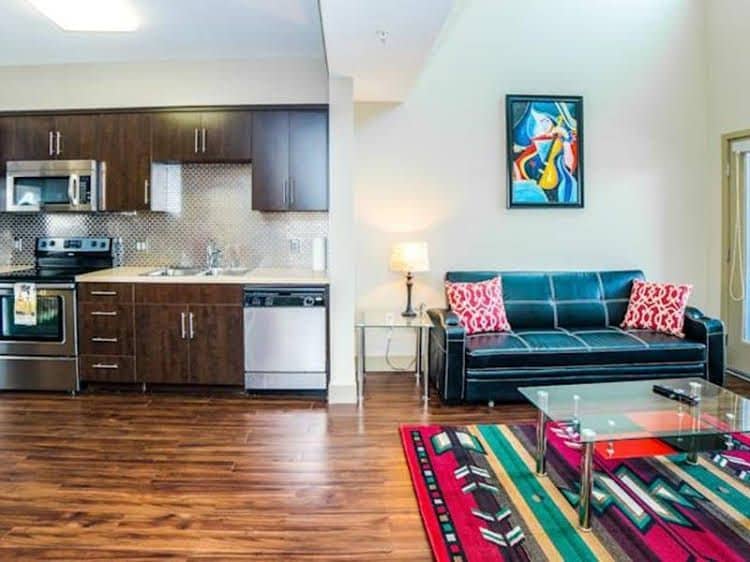 Hollywood Fantasy Apartment Hollywood Fantasy Apartment