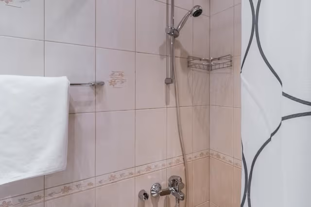 SINGLE STANDARD