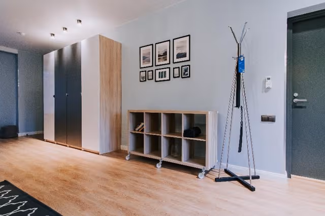 APARTMENT THREE BEDROOMS