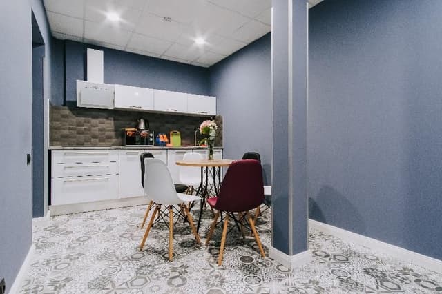 APARTMENT THREE BEDROOMS