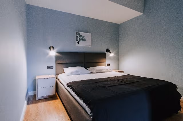 APARTMENT FOUR BEDROOMS