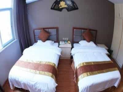 Wuyishan Huanyu Tourist Club