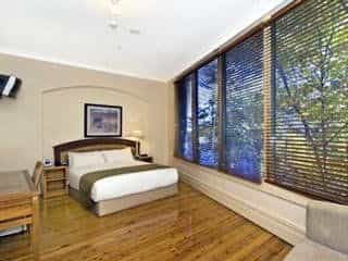 Econo Lodge Sydney South