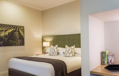 Luxury Suite with Spa Bath