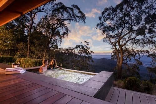 One-Bedroom Private Lodge with Private Outdoor Hot Tub