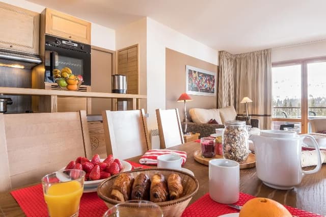 APARTMENT CAPACITY 6