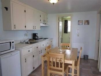 Shoreline Suites1