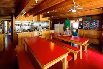 HI-Kananaskis Wilderness Hostel2