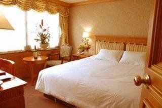 Hotel Nostalgia3