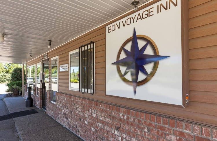 Bon Voyage Inn4