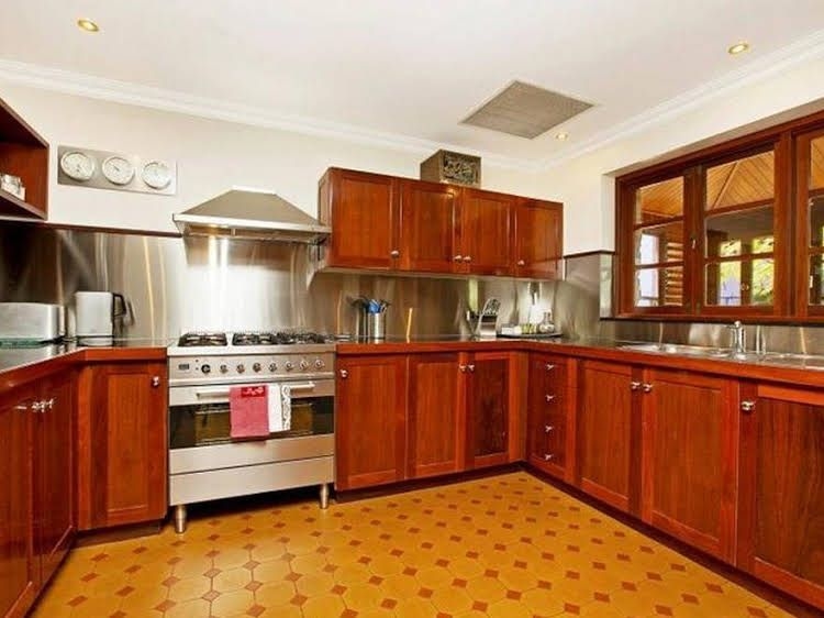 Mandalay Luxury Villas0