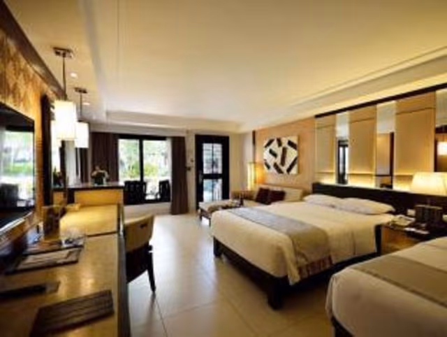 TWIN GRAND