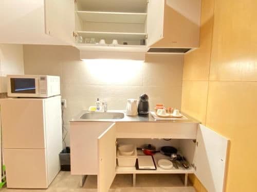 Standard Apartment - Non-Smoking