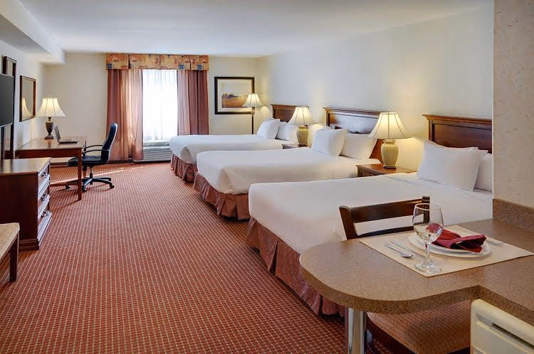 Pomeroy Inn and Suites Dawson Creek4