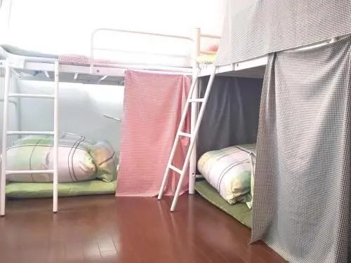 Bunk Bed in Female Dormitory Room - Non-Smoking