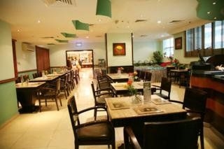 Grand Midwest Hotel Apartment In Bur Dubai1