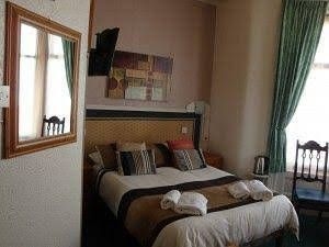 Kirkstall Hotel0