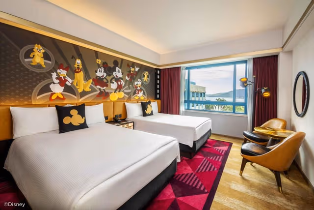 Mickey And Friends Seaview Room