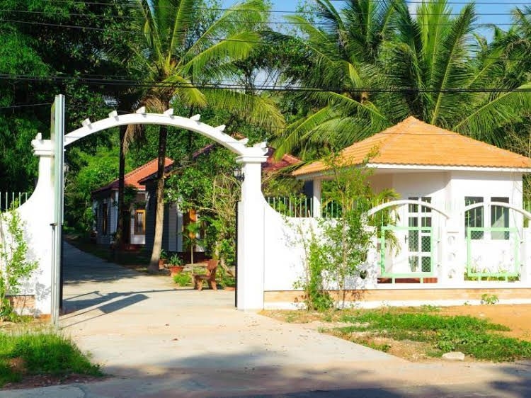 ตังทัญฟัต รีสอร์ต (Tang Thanh Phat Resort)1