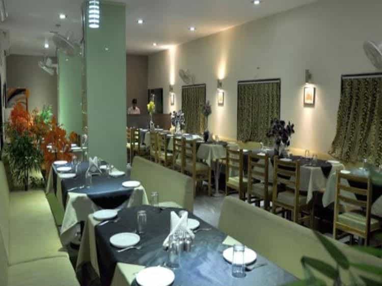 Hotel Mittal Avenue