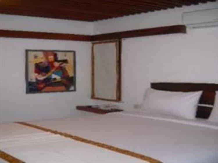 Flores Gallery Hotel Flores Gallery Hotel