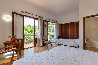 Hostal Borras1