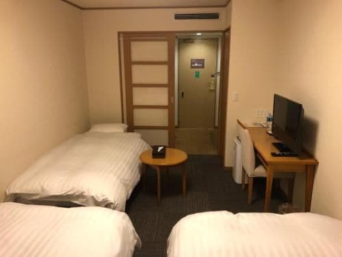 Two Adjacent Double Rooms - Smoking