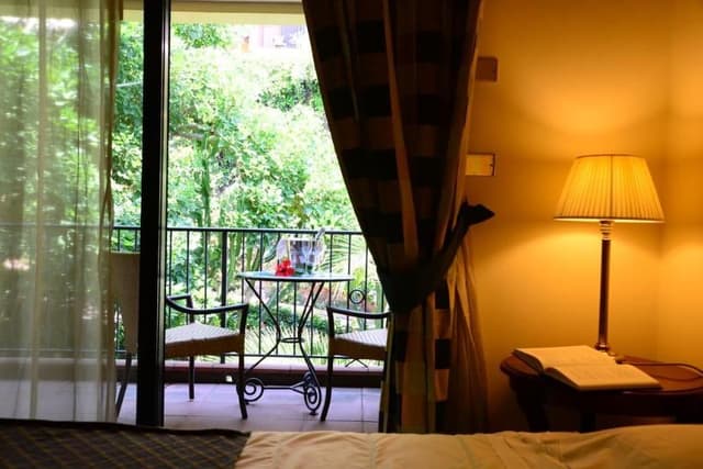 Double or Twin CLASSIC WITH BALCONY