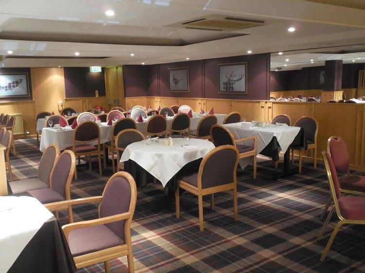 Cross Keys Hotel, Kelso1