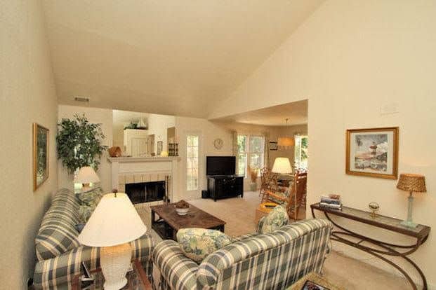 Evian at Shipyard by Hilton Head Accommodations Evian at Shipyard by Hilton Head Accommodations