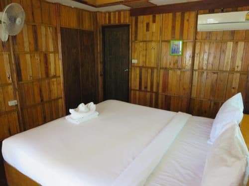 Bungalow with Sea View