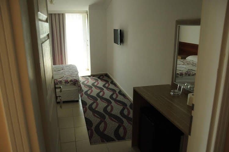 Demirci Hotel2