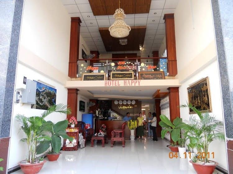 Happy Hotel4