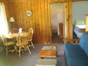 Logging Chain Lodge Cottage Resort Logging Chain Lodge Cottage Resort