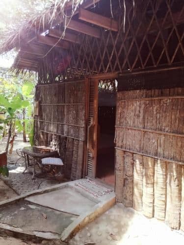 Bungalow with Patio