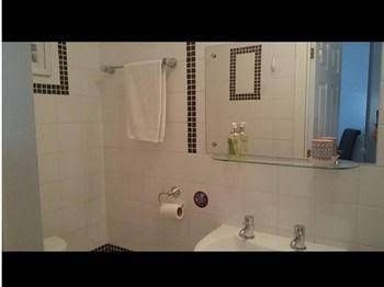 Heathercroft Guest House0