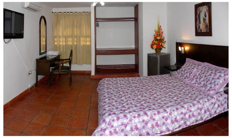 Hotel Zaraya0