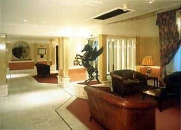 Bayswater Apartments0
