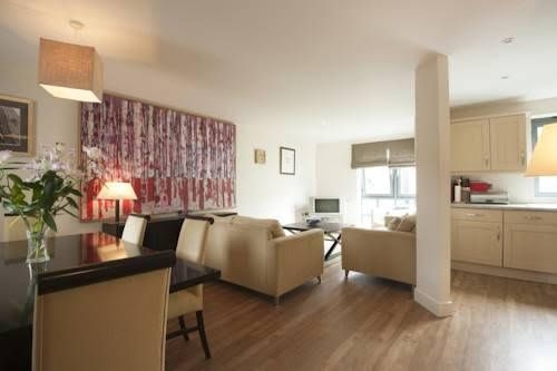 My Place Go - Imperial Court0