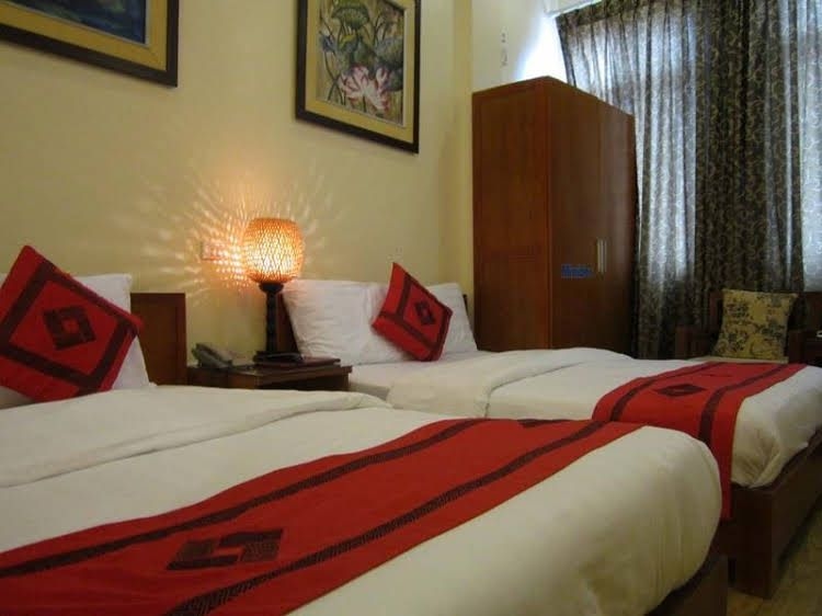 Smart Hotel 12